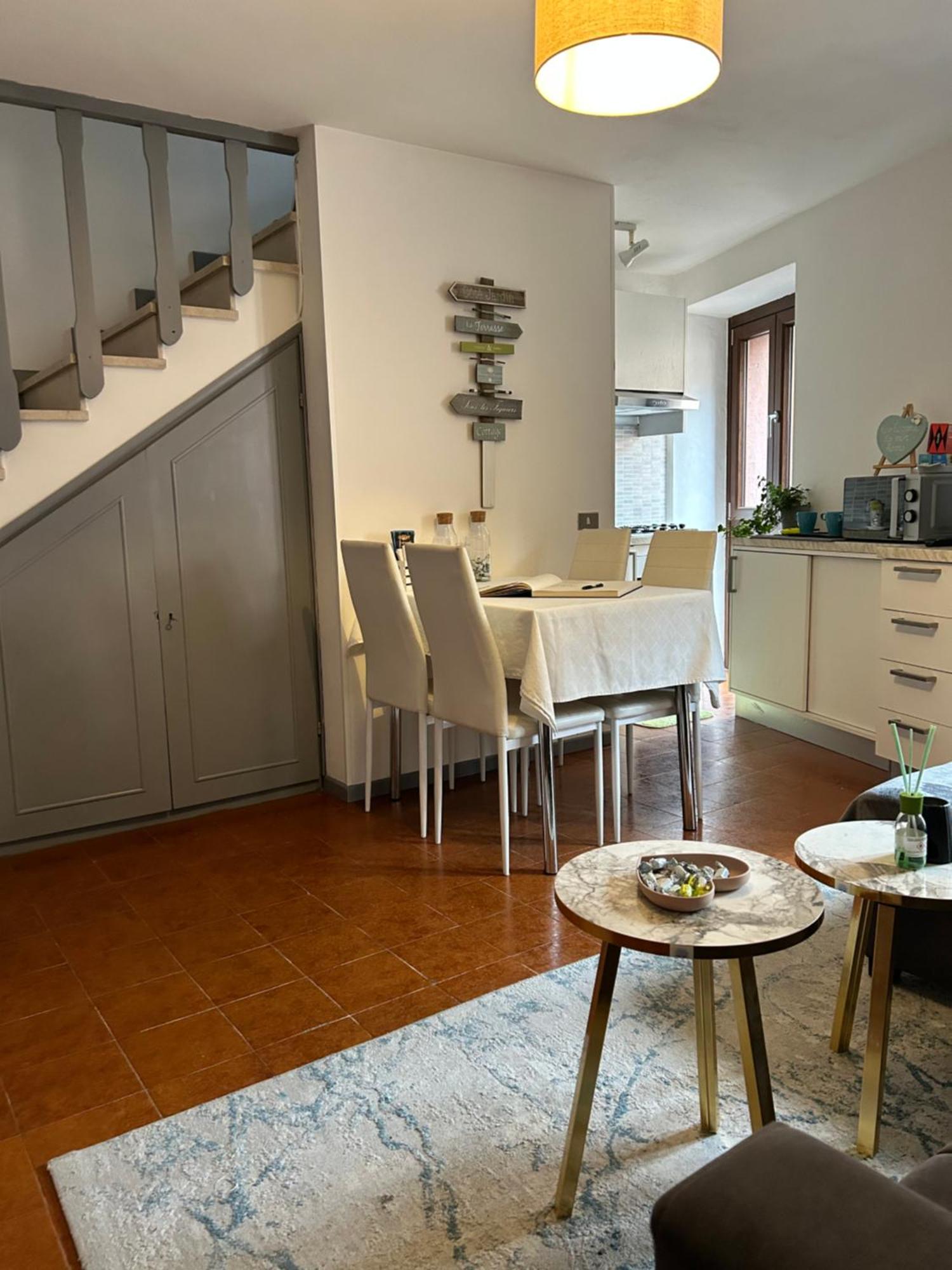 Apartament Tua Duplex Salò Zewnętrze zdjęcie